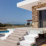 Bamboo Naxos וילה מיקרי ויגלה