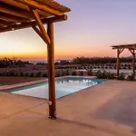 Bamboo Naxos * מיקרי ויגלה