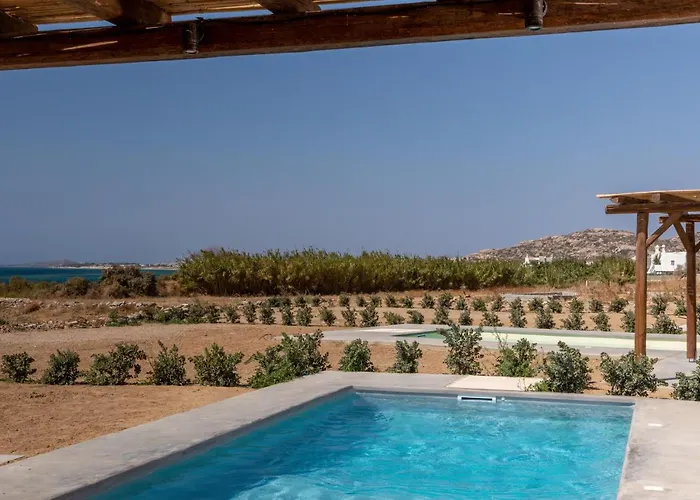 Bamboo Naxos Villa *