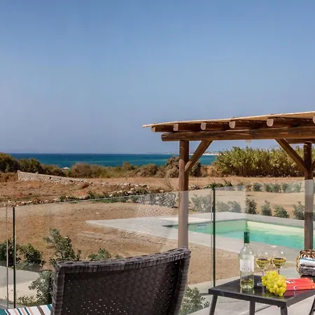 Bamboo Naxos * Mikrí Vígla