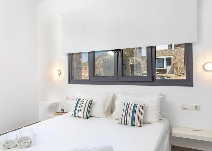 Bamboo Naxos * Mikri Vigla