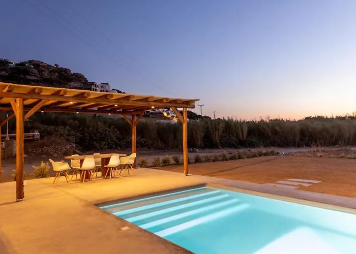 Bamboo Naxos Villa *